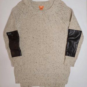 Warm Wool Sweater with Faux Leather Sleeve Trim Size Small